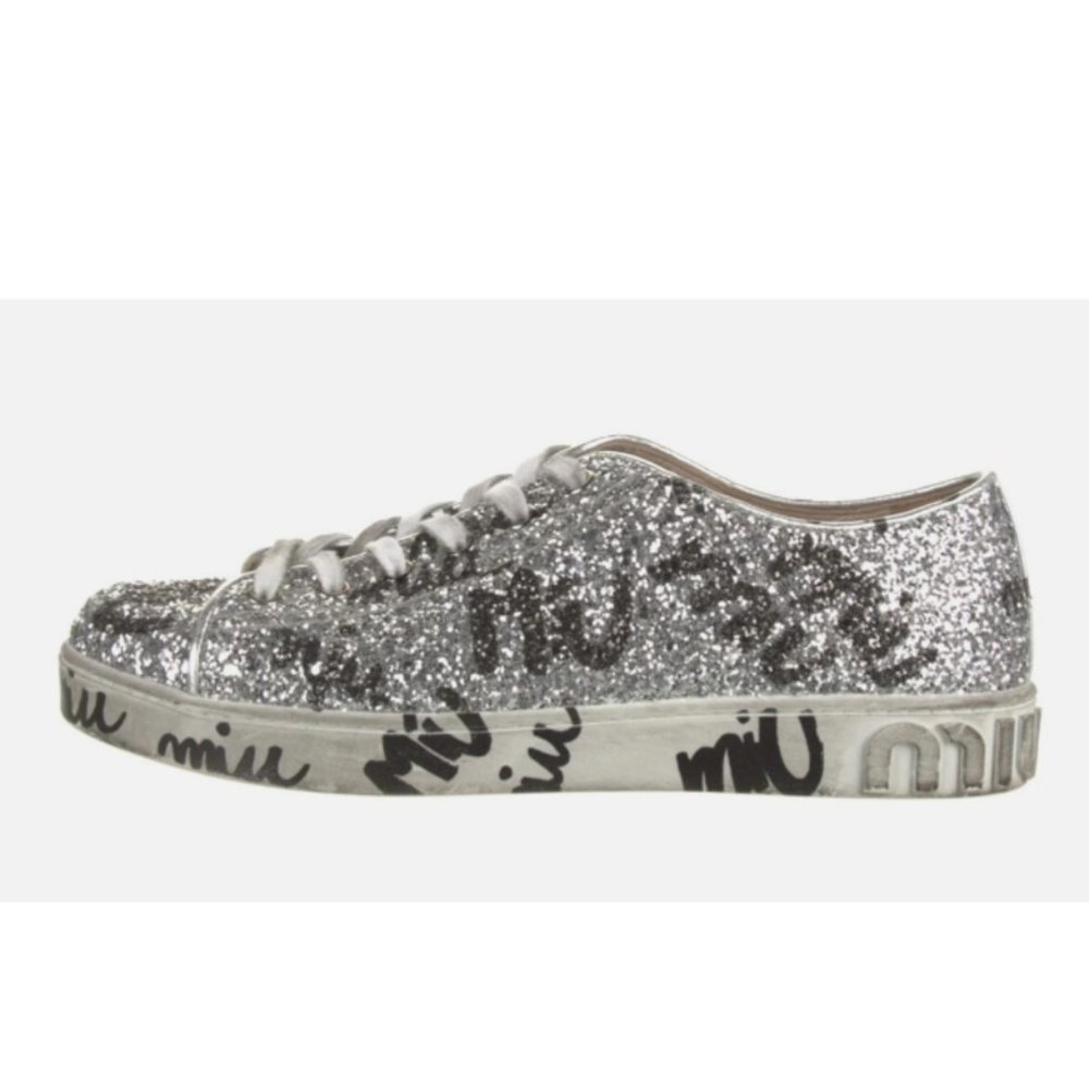 NWT! Miu Miu Silver Glitter Graffiti Logo Print Low Top Sneakers / size 41.5